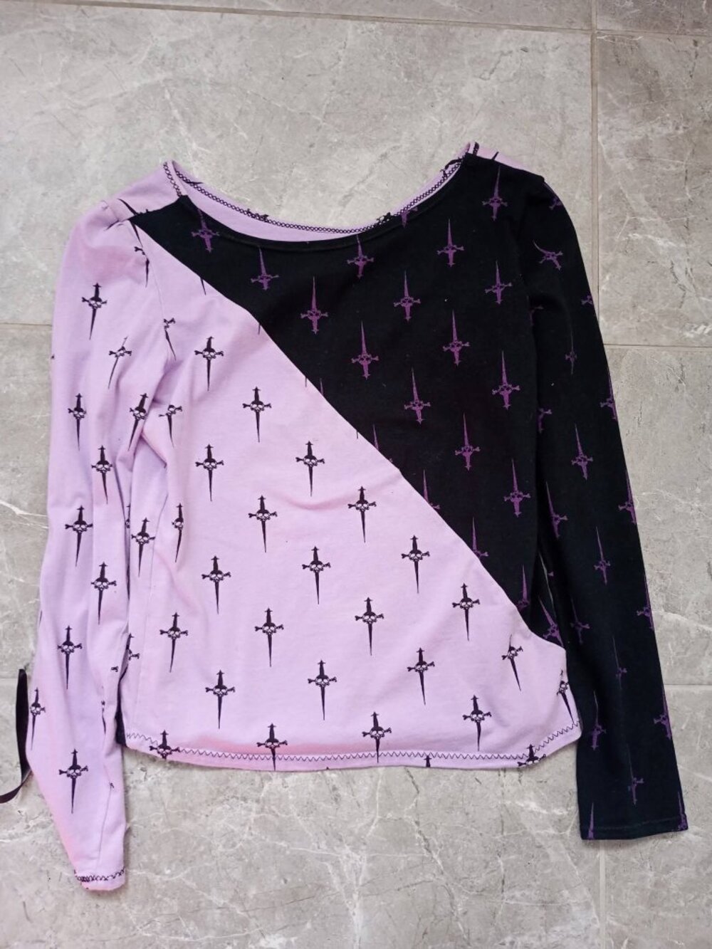 DIY Lip Service top